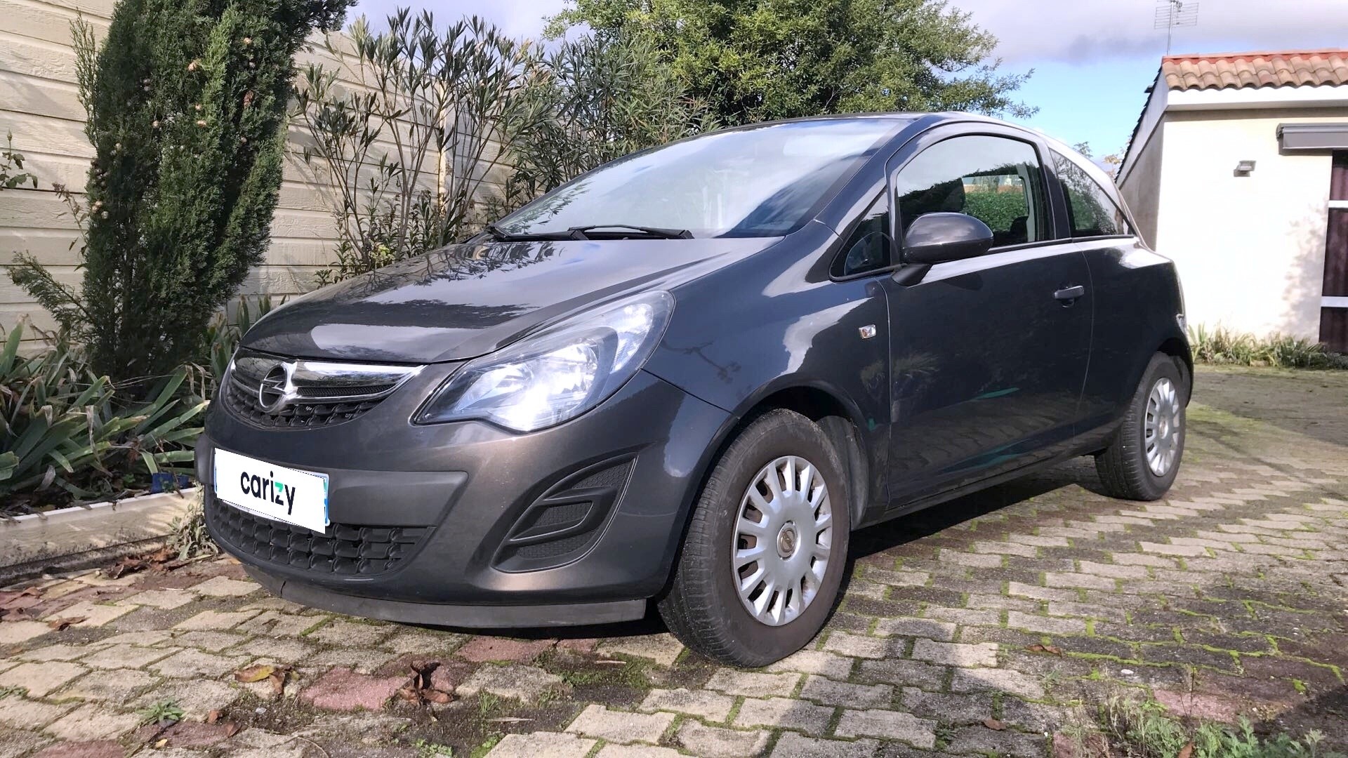 Opel Corsa Occasion Manouvellevoiture.com OPEL CORSA d'occasion 1.0 TWINPORT 65 COOL LINE BèGLES | CARIZY