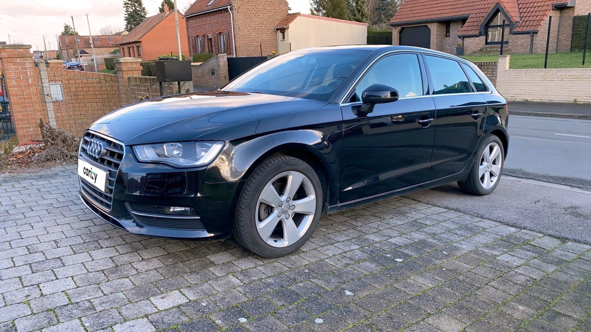 AUDI A3 SPORTBACK d'occasion A3 Sportback 1.6 TDI 105 Ambition GIVENCHY