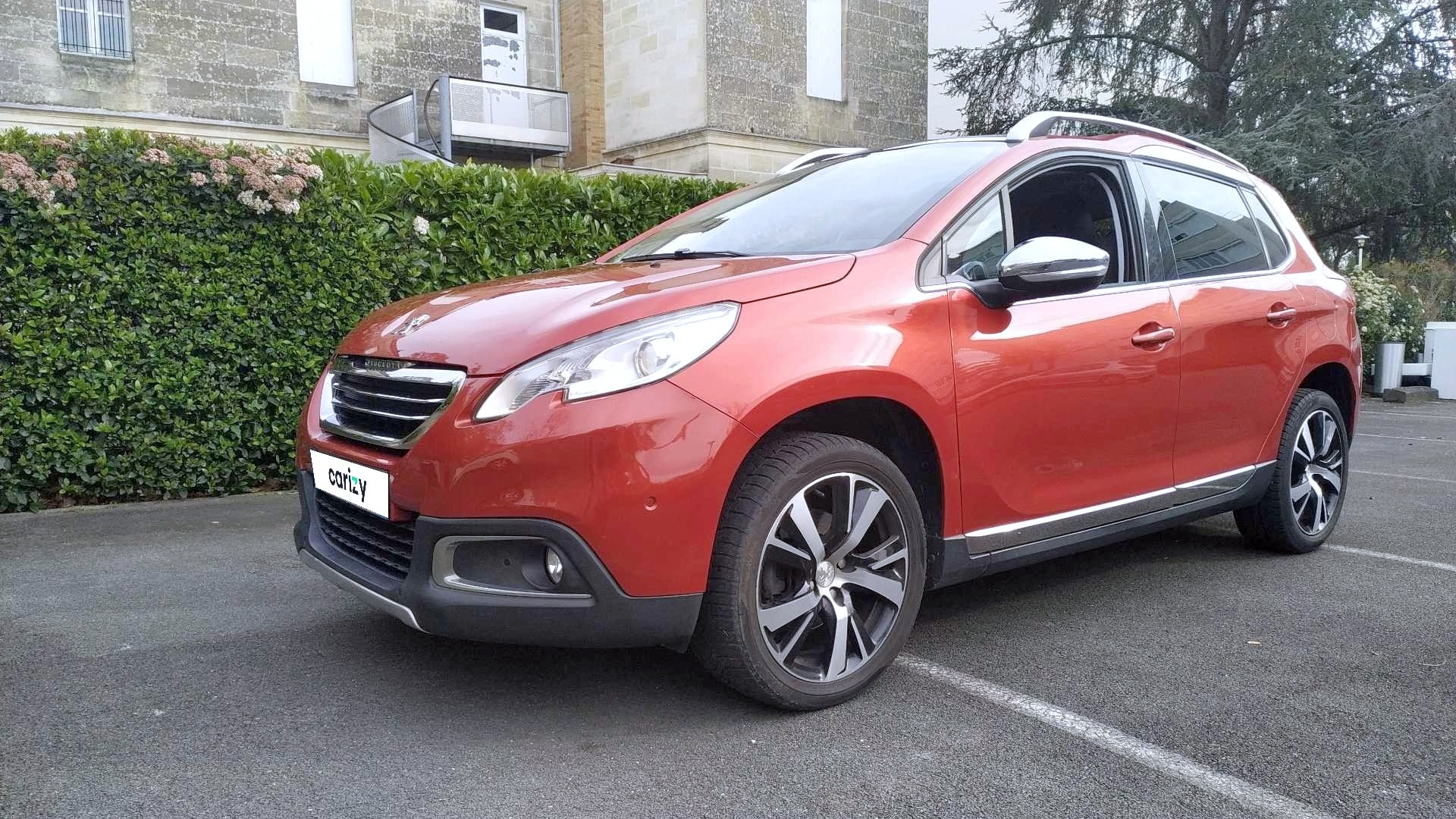 Peugeot 2008 Occasion Manouvellevoiture.com PEUGEOT 2008 d'occasion 2008 1.6 e-HDi 115ch FAP BVM6 Féline Titane