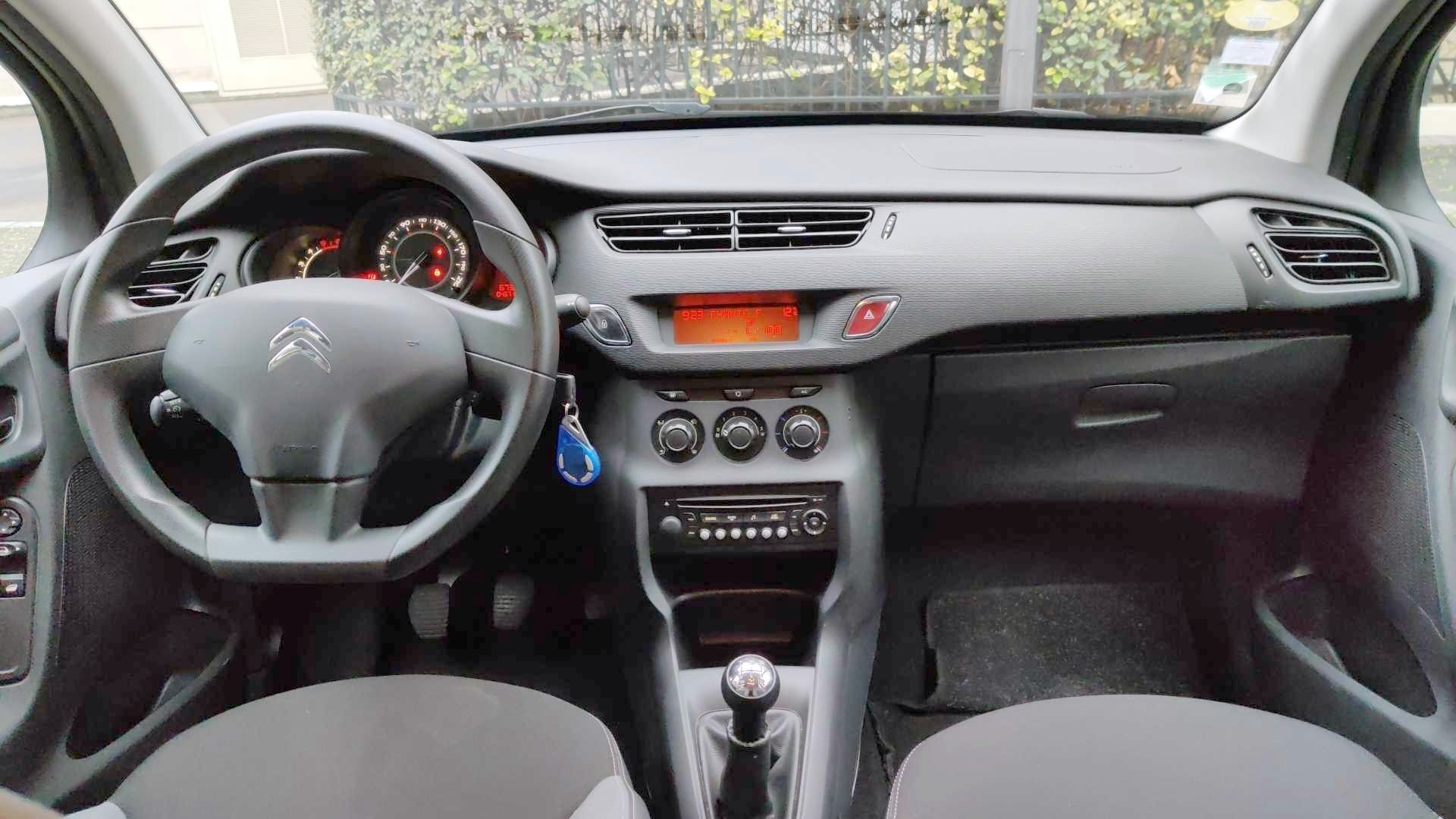 CITROEN C3 d'occasion C3 HDi 70 FAP Vitamine BOISCOLOMBES CARIZY CITROEN C3 d'occasion C3 HDi 70 FAP Vitamine BOISCOLOMBES CARIZY