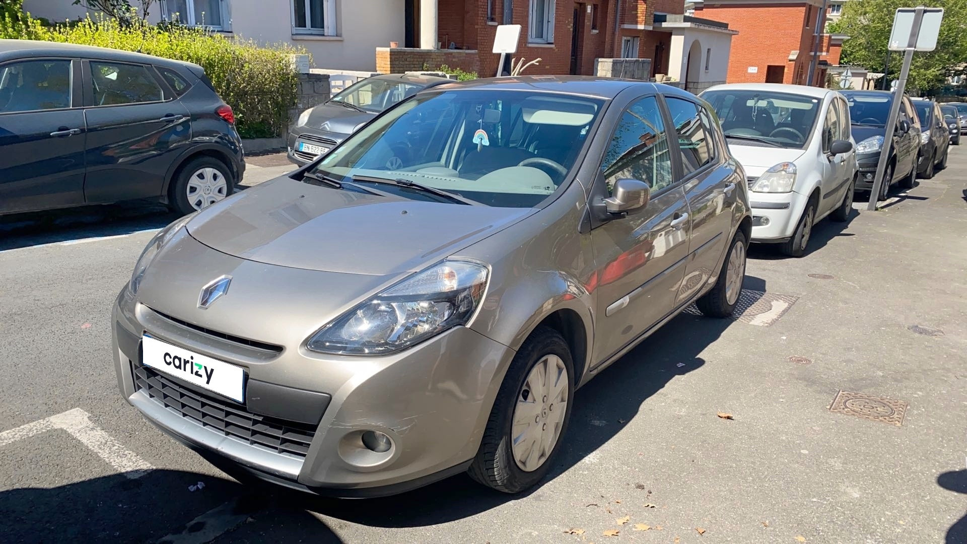 RENAULT CLIO III d'occasion Clio III dCi 85 eco2 Dynamique CHAMPIGNYSURMARNE CARIZY