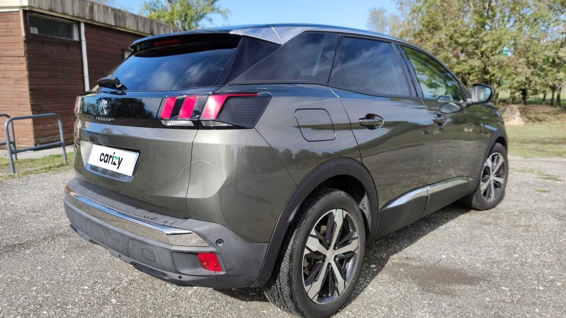 Peugeot 3008 Occasion Manouvellevoiture.com PEUGEOT 3008 d'occasion 3008 2.0 BlueHDi 150ch S&S BVM6 Allure BORDEAUX