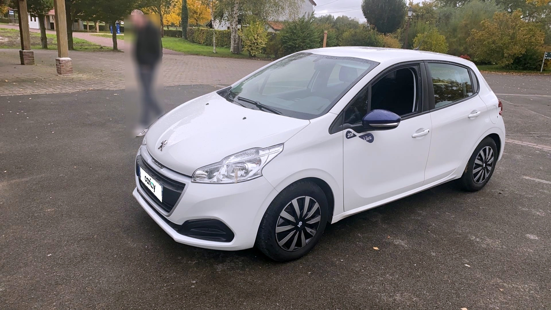 Peugeot 208 Occasion Manouvellevoiture.com PEUGEOT 208 d'occasion 208 PureTech 68ch BVM5 Like EAUCOURT-SUR-SOMME