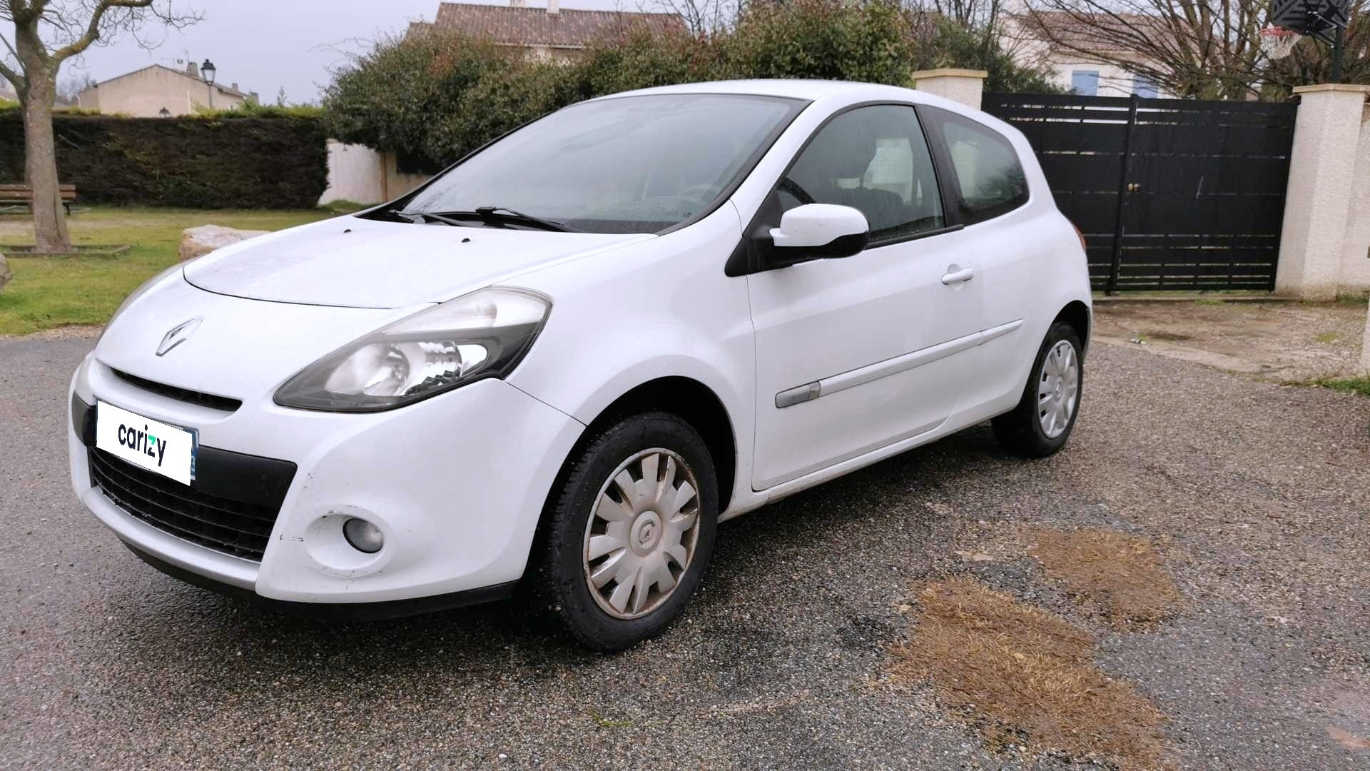 RENAULT CLIO III d'occasion Clio III Tce 100 eco2 Expression Clim SALONDEPROVENCE CARIZY