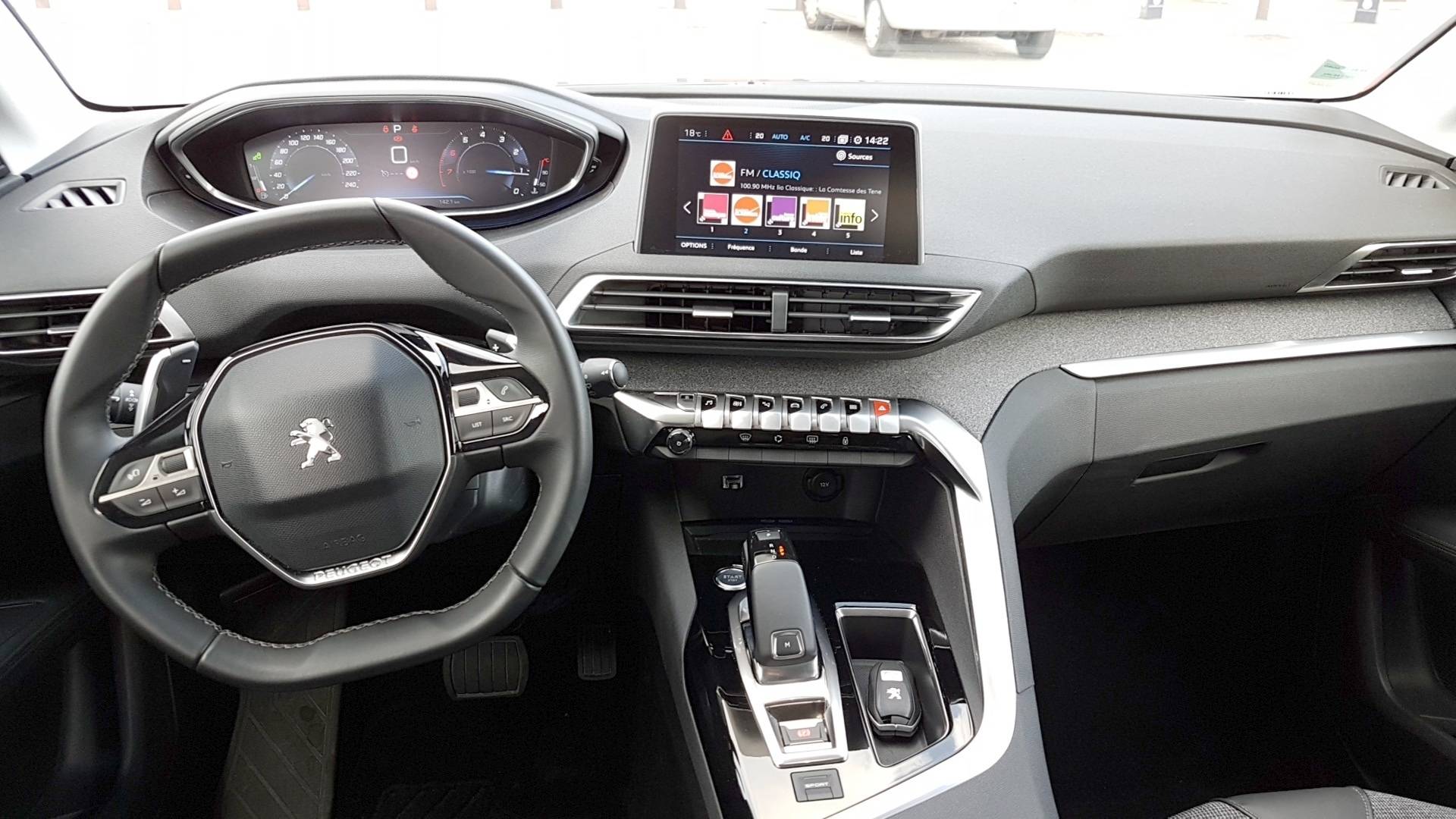 PEUGEOT 3008 d