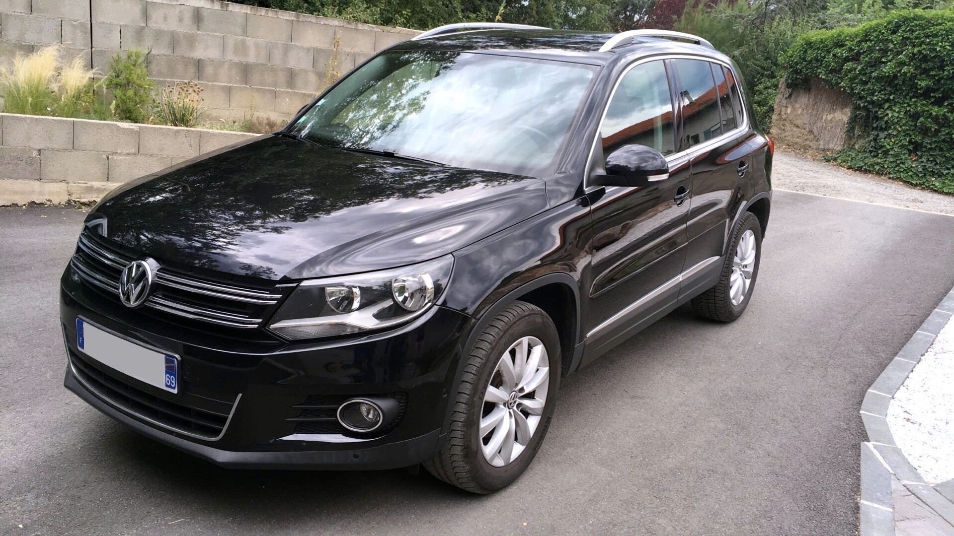 volkswagen tiguan d occasion 2 0 tdi 140 bluemotion volkswagen tiguan d occasion 2 0 tdi 140 bluemotion